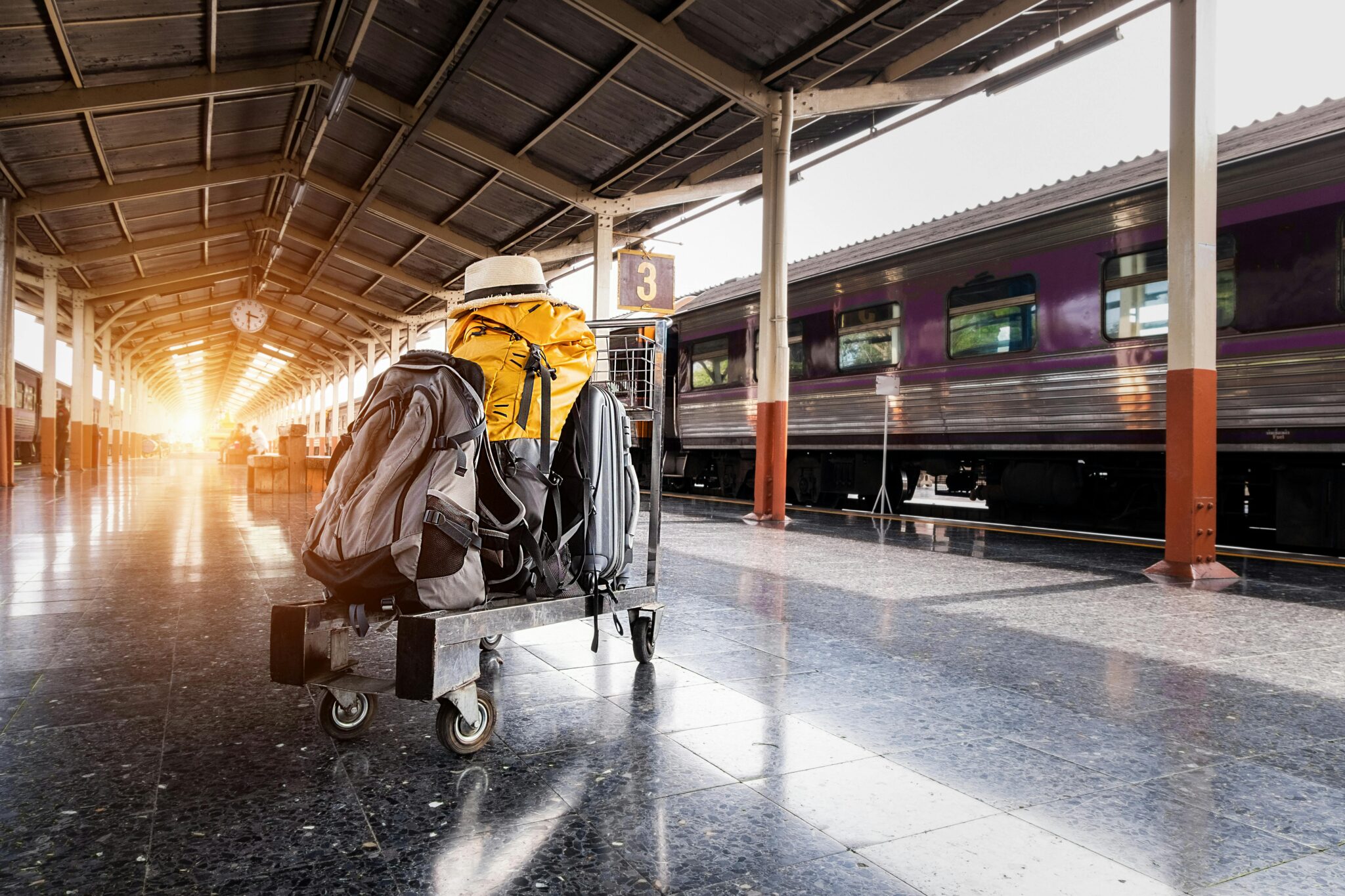 Pack Light Travel Guide